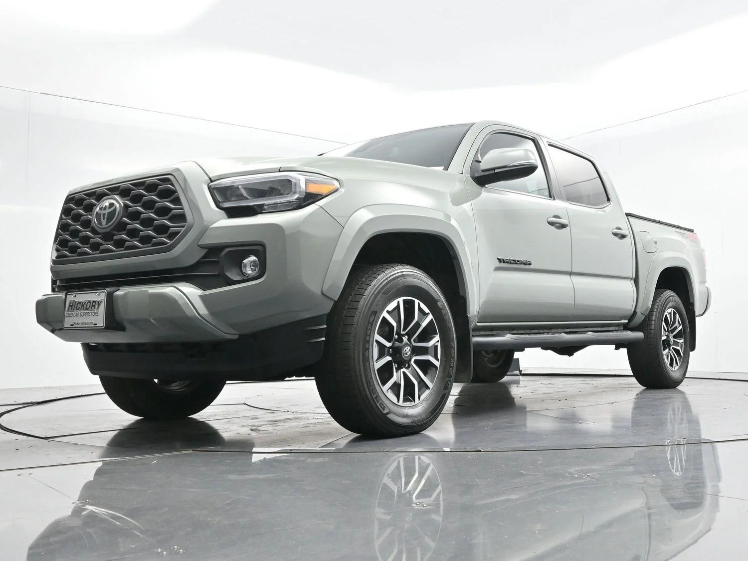 Used 2023 Gray Toyota SR image 43