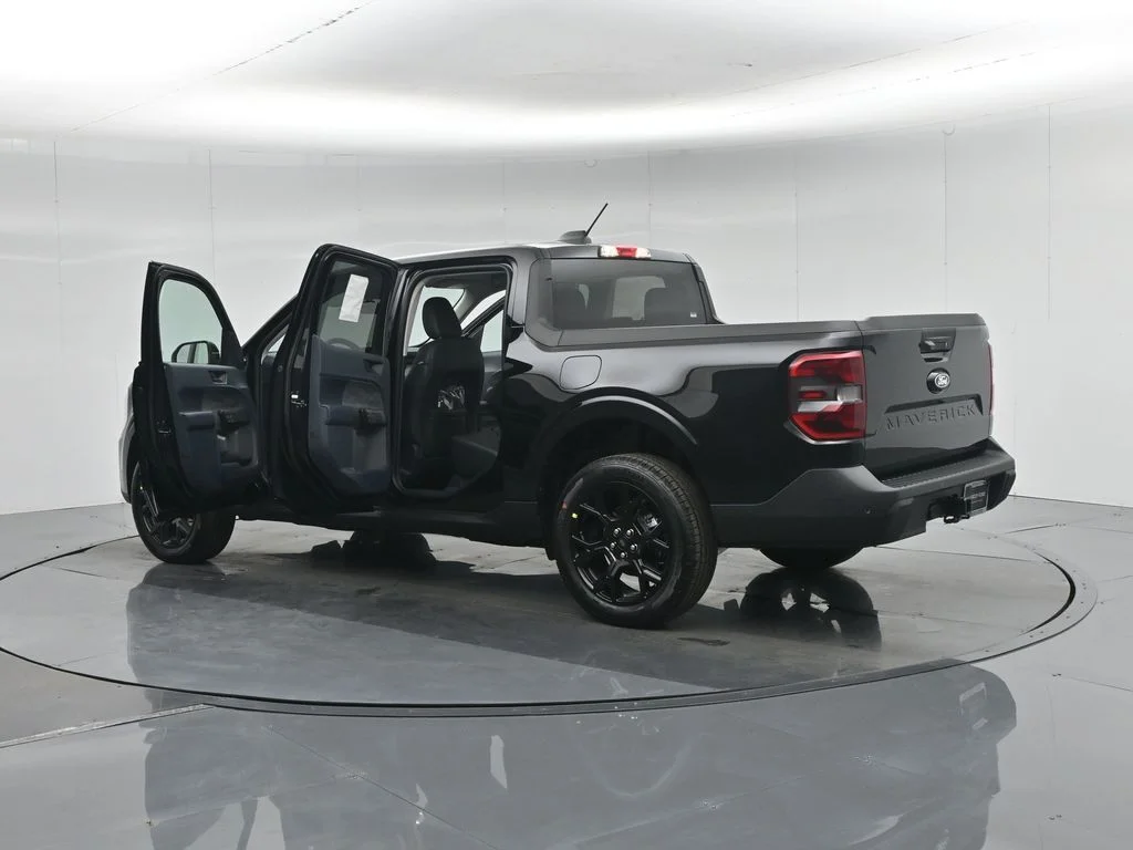 New 2026 Shadow Black Ford Lariat image 34