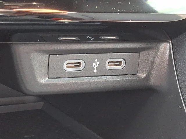 New 2026 White Volkswagen 2.0T Autobahn image 16