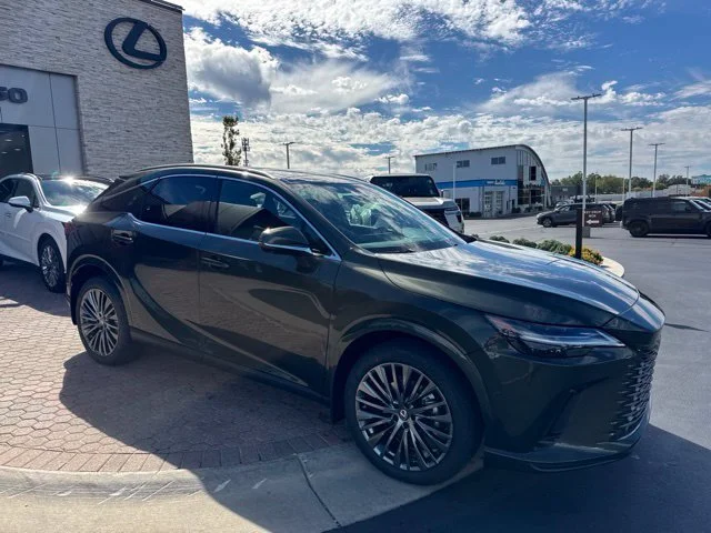 New 2026 Nori Green Pearl Lexus LUXURY image 7