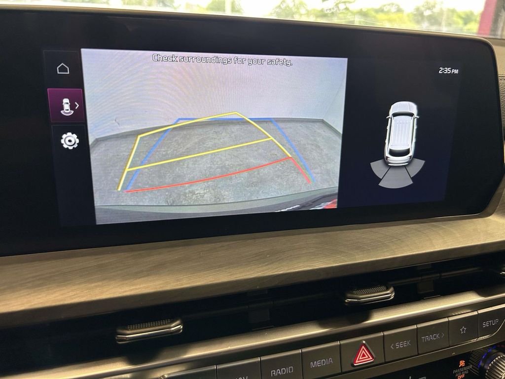 Used 2024 Green Kia EX X-Line image 27