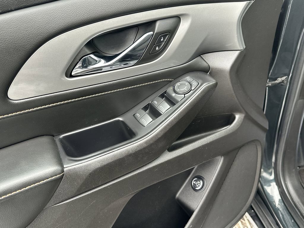 2021 CHEVROLET TRAVERSE - Image 18
