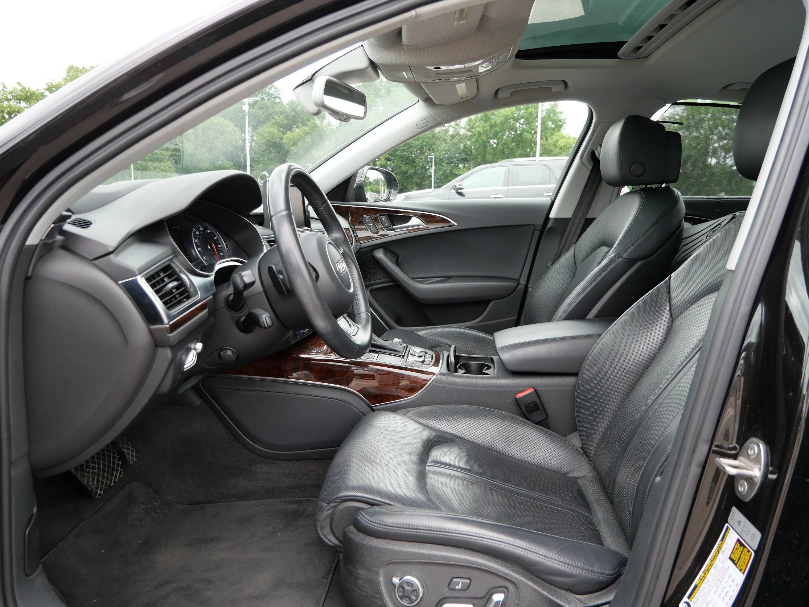 Used 2016 Havanna Black Metallic Audi 3.0T Prestige image 13