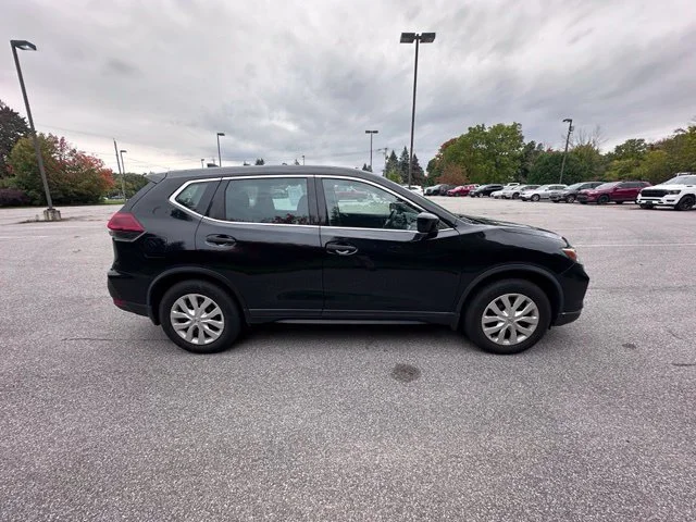 Used 2019 Nissan Rogue S with VIN 5N1AT2MVXKC810178 for sale in Mechanicville, NY