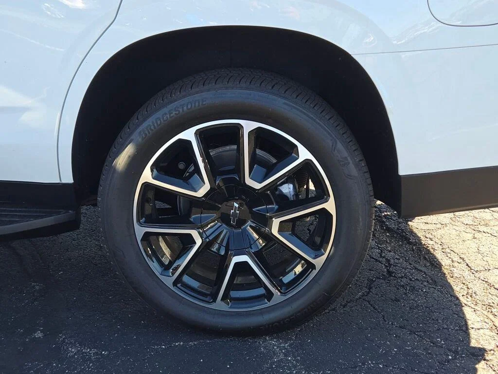 2026 Chevrolet Tahoe RST - Photo 13