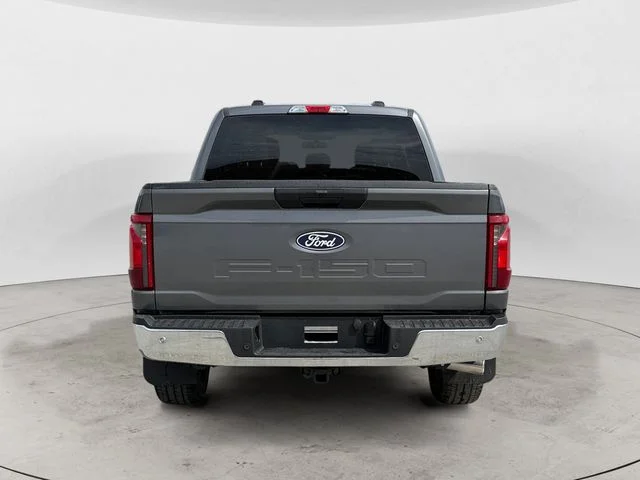 Used 2025  Ford XLT image 6