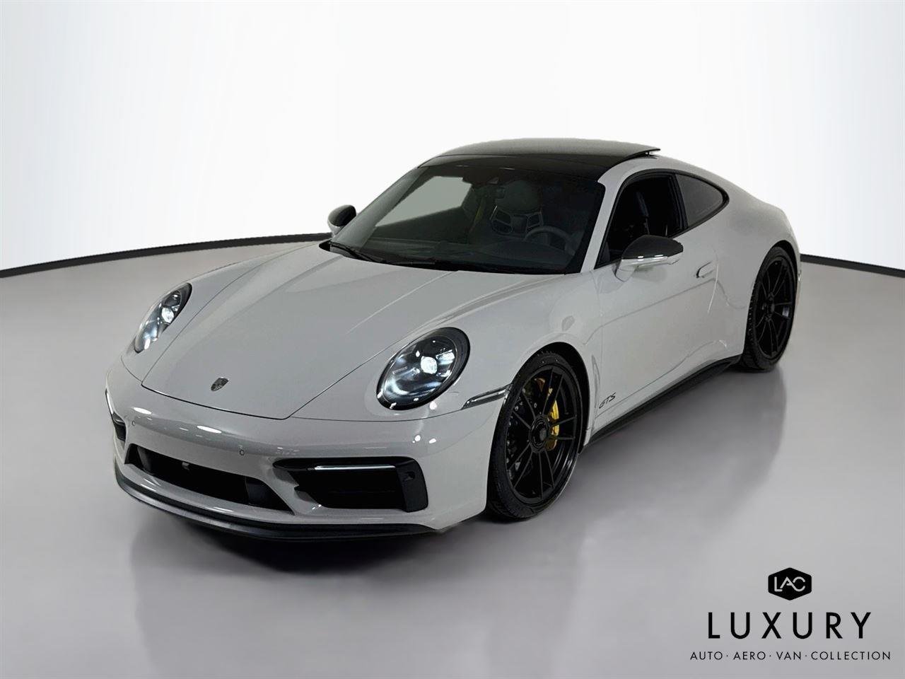 Used 2024 Chalk Porsche Carrera GTS | Carbon Buckets | Front Lift | Sunroof image 4