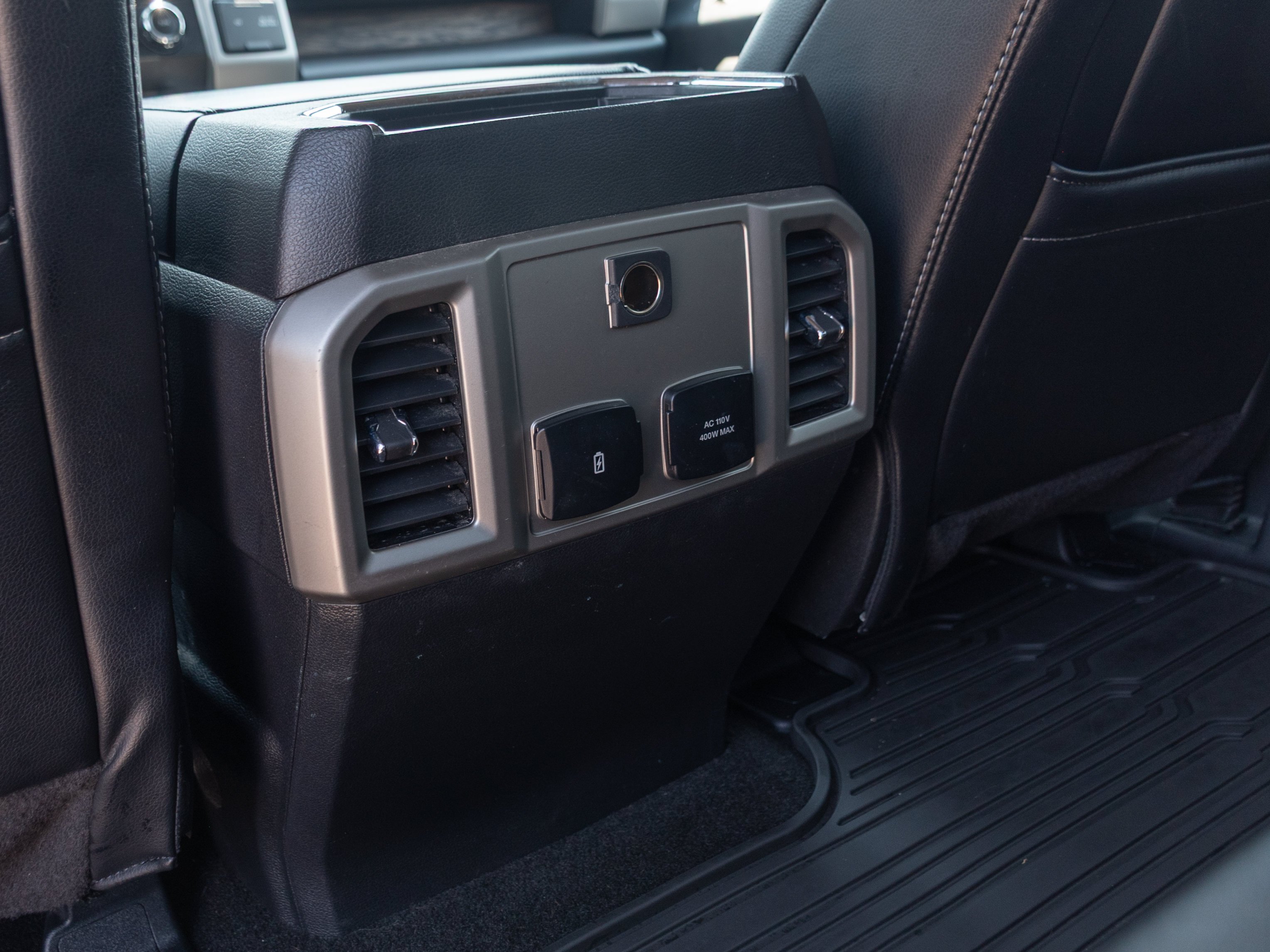 Used 2019 Gray Ford Lariat 4X4 image 18