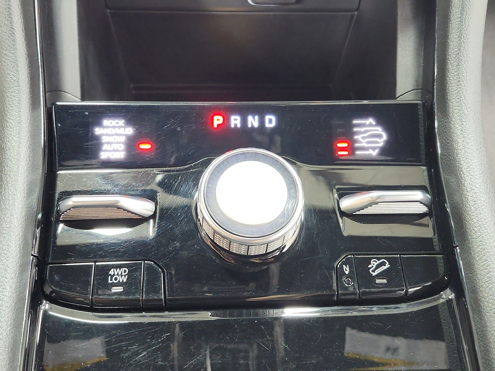 2023 Jeep Grand Cherokee Overland - Photo 28
