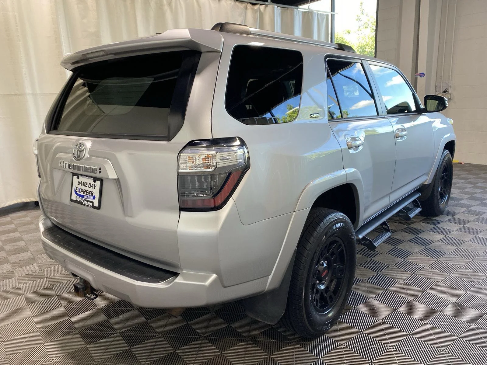 Used 2021 Classic Silver Metallic Toyota  image 7