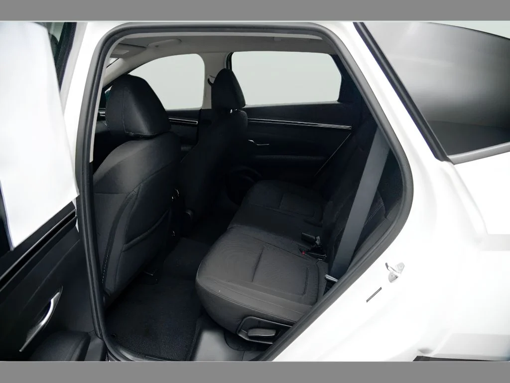 Used 2023 Serenity White Pearl Hyundai SEL image 19