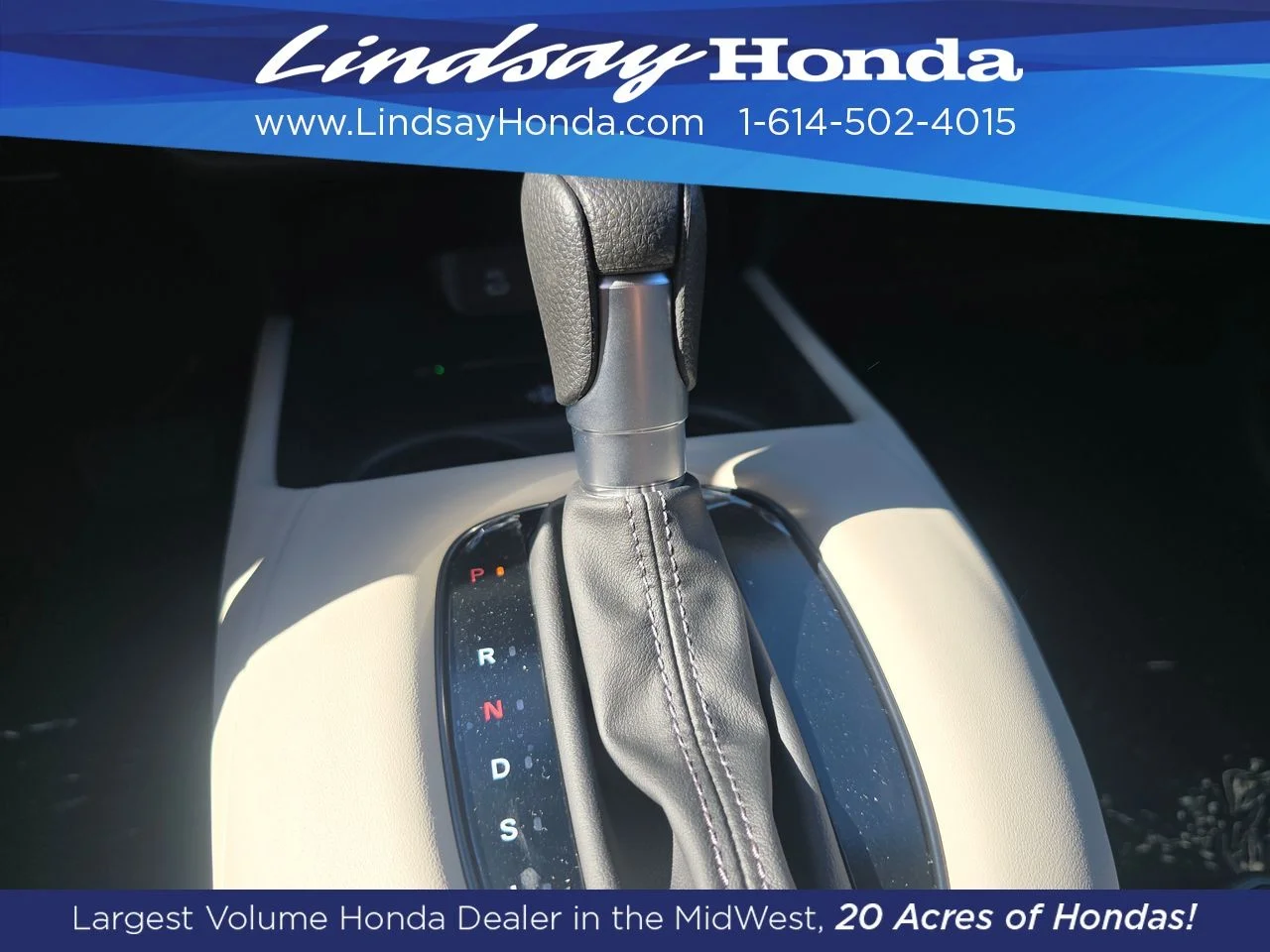 New 2027 Platinum White Pearl Honda LX image 28