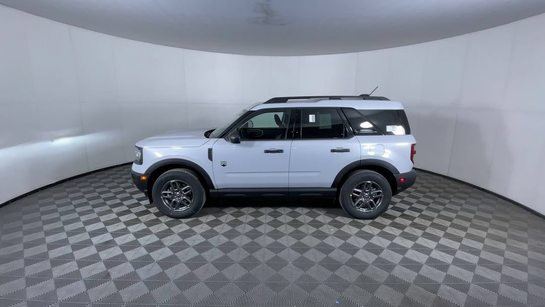 Used 2026 Space White Metallic Ford Big Bend image 5