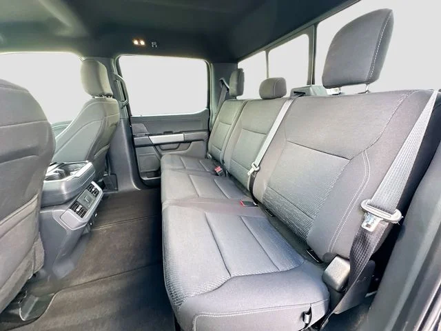 Used 2025 Blue Ford XLT image 23