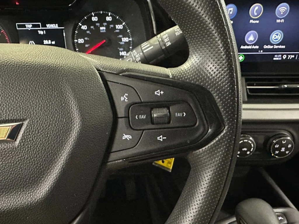 2024 Chevrolet Trax LS - Photo 10
