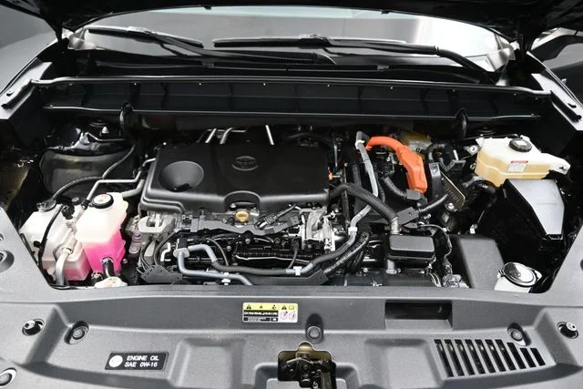 Used 2021 Black Toyota XLE image 48