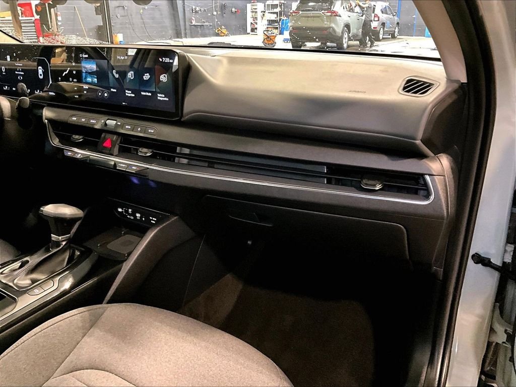 Used 2025 Blue Kia EX image 13