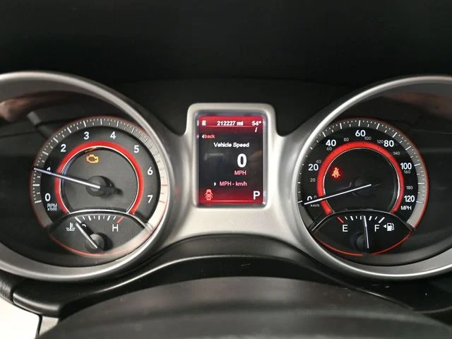 2011 Dodge Journey Mainstreet - Photo 29
