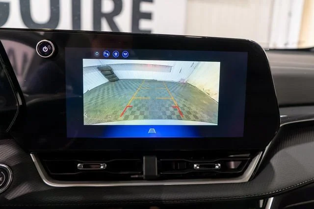 2027 Chevrolet Equinox LT - Photo 23