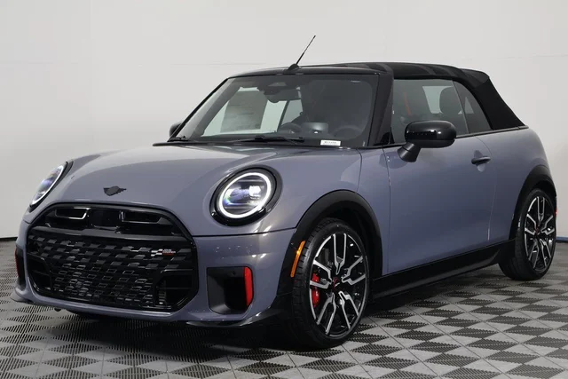 2026 MINI Convertible Signature Plus