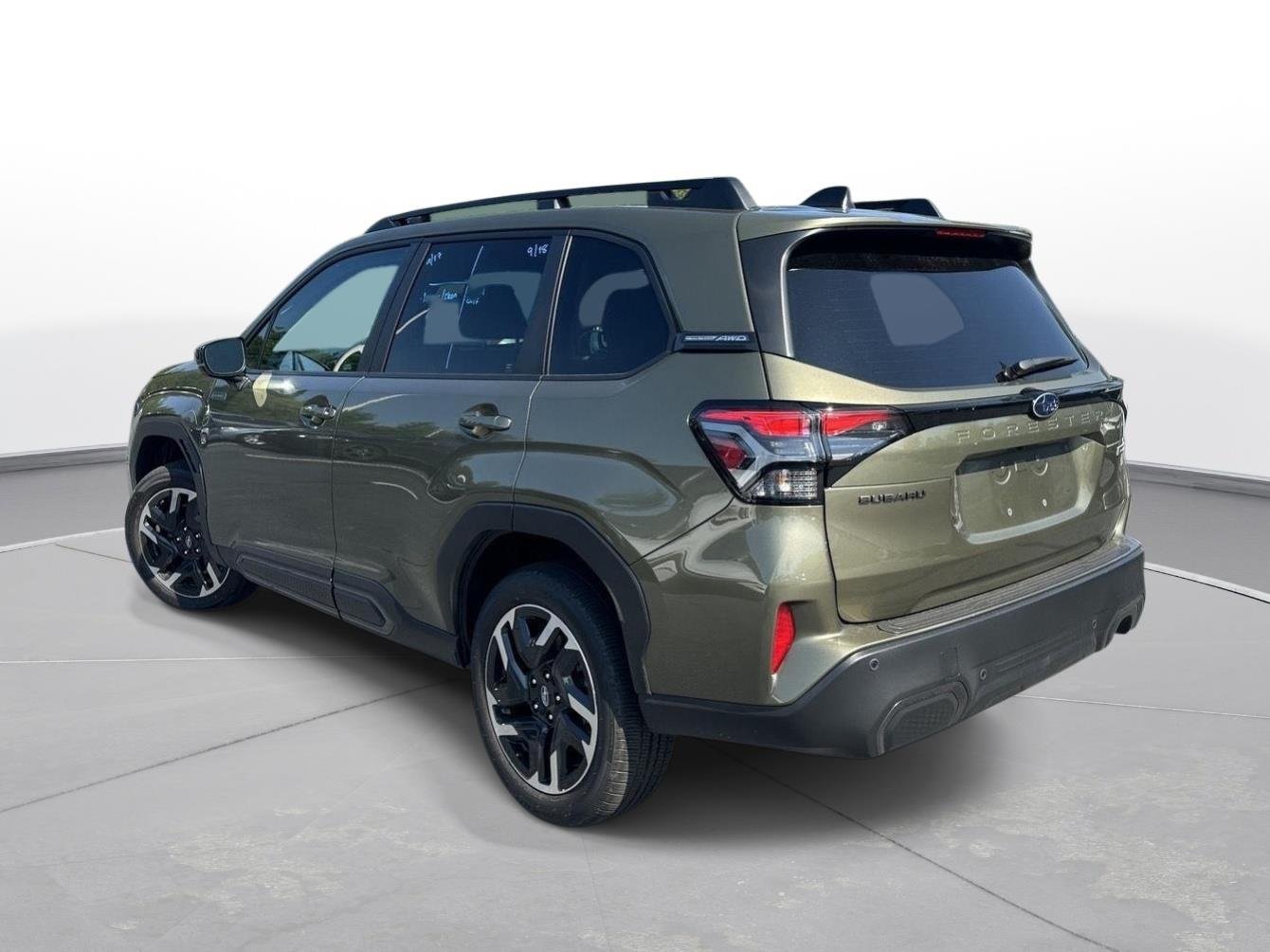 Used 2026 Autumn Green Metallic Subaru Limited Hybrid image 8