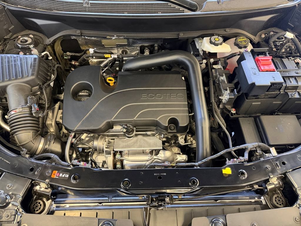 2026 Chevrolet Equinox LT - Photo 13