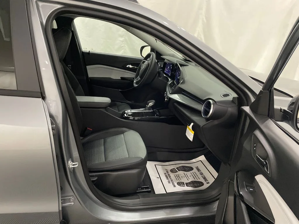 New 2026 Sterling Gray Metallic Chevrolet LT image 22