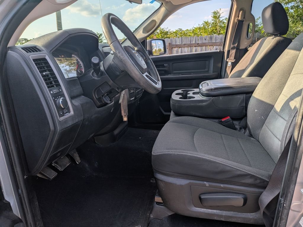Used 2021 Silver Ram Tradesman image 10