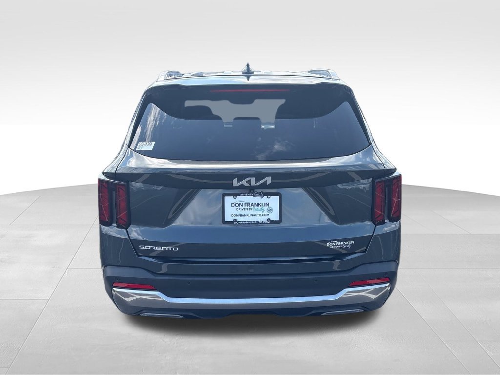 Used 2025 Gray Kia S image 4