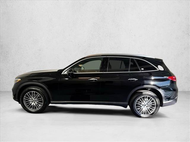 New 2026 Black Mercedes-Benz GLC 300 image 38