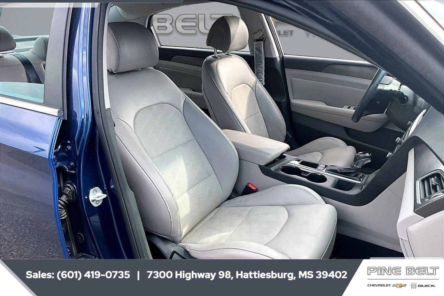 Used 2015 Lakeside Blue Hyundai 2.4L Sport image 6
