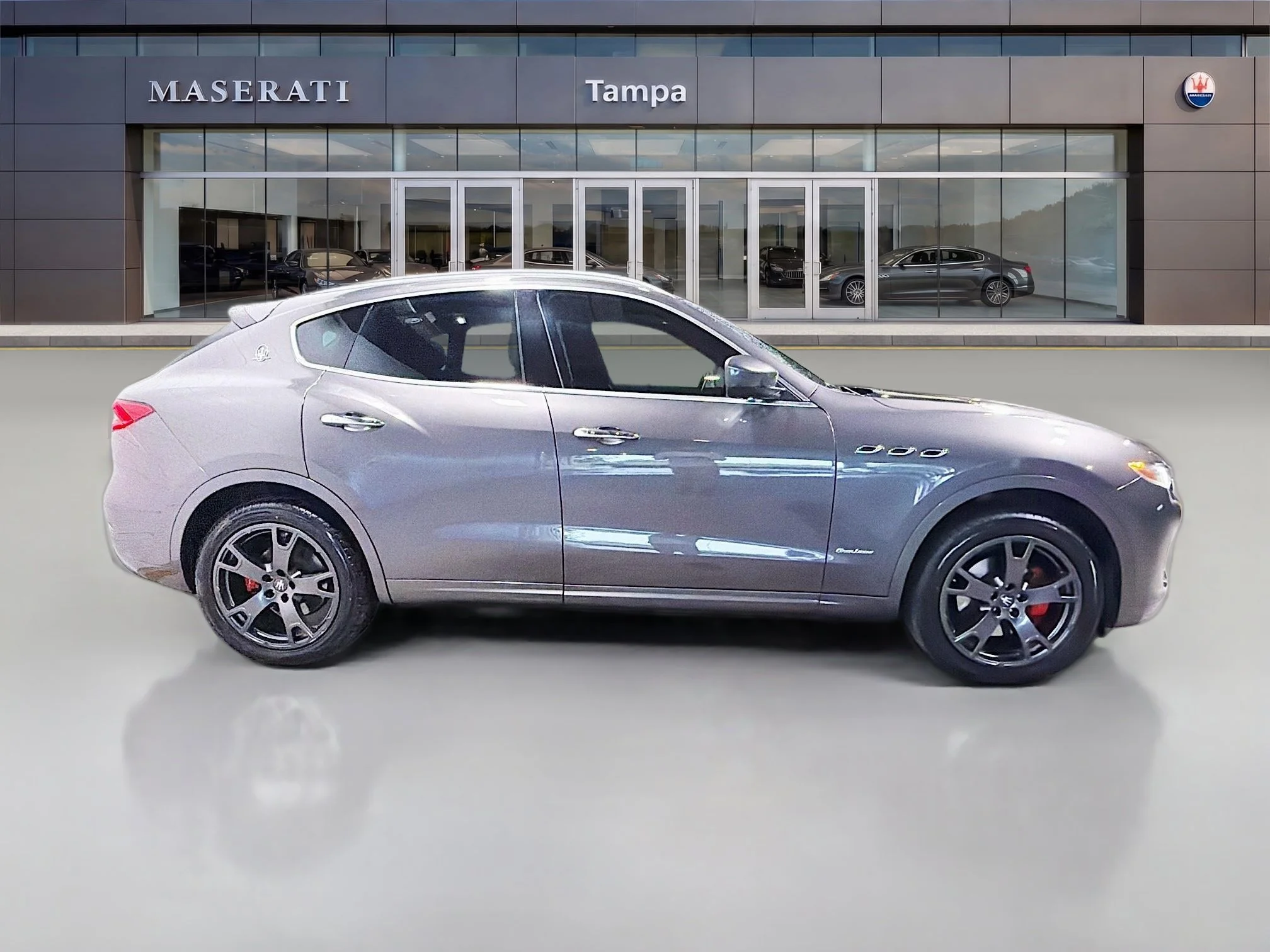 Used 2018 Gray Maserati GranLusso image 2
