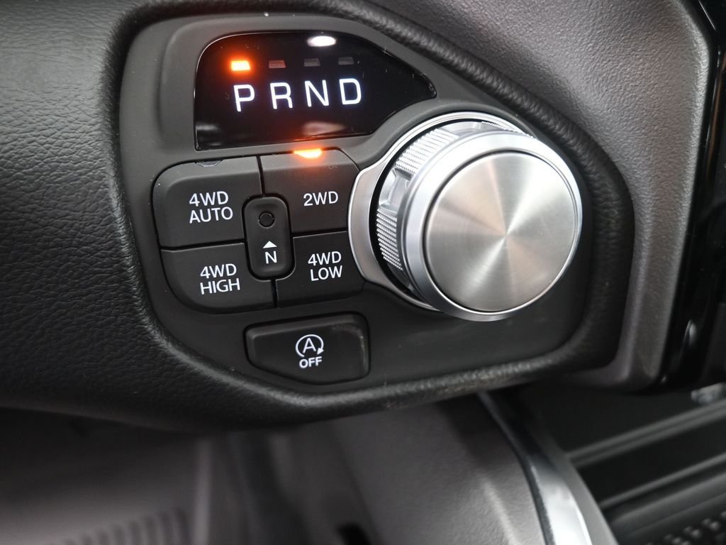 New 2026 Bright White Clear-Coat Exterior Paint RAM Laramie image 7