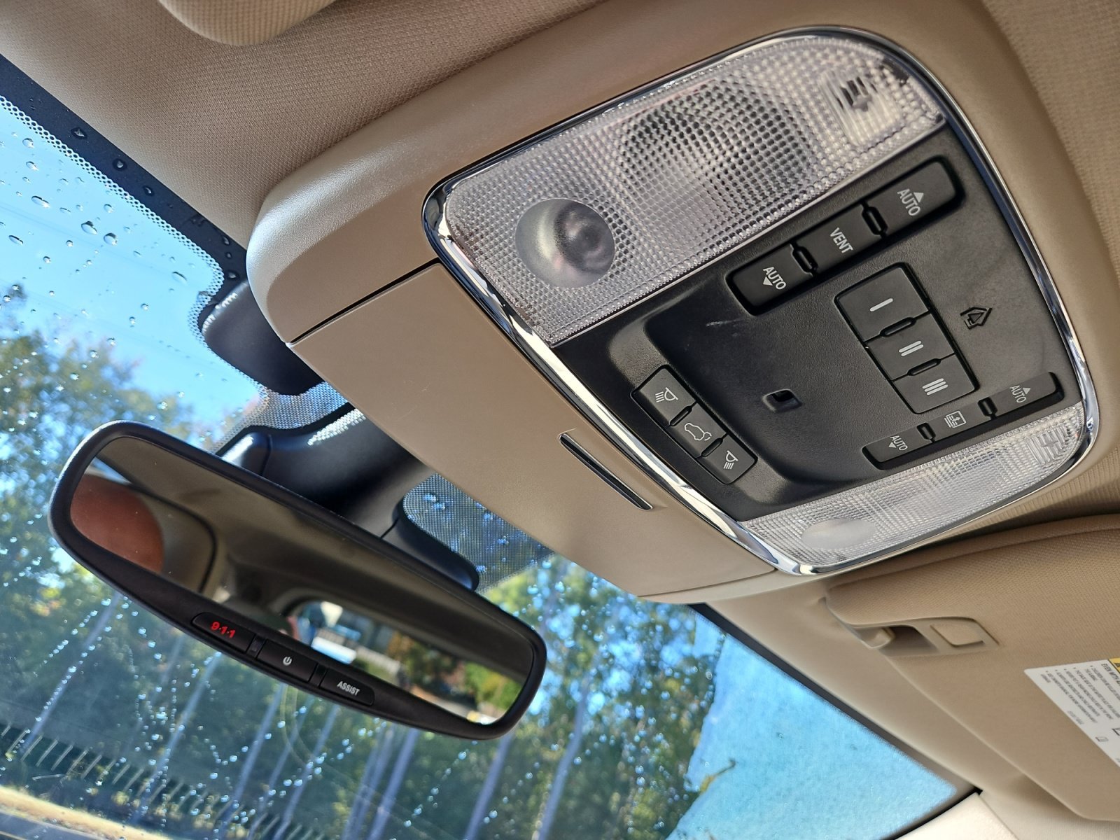 Used 2017 Black Jeep Overland image 30