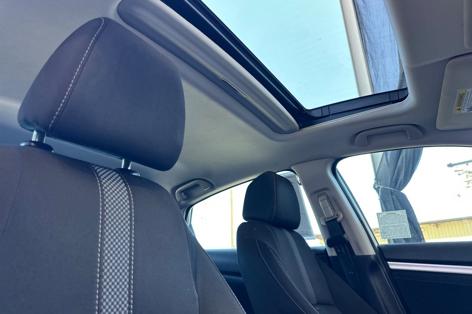 Used 2020 White Honda EX image 16