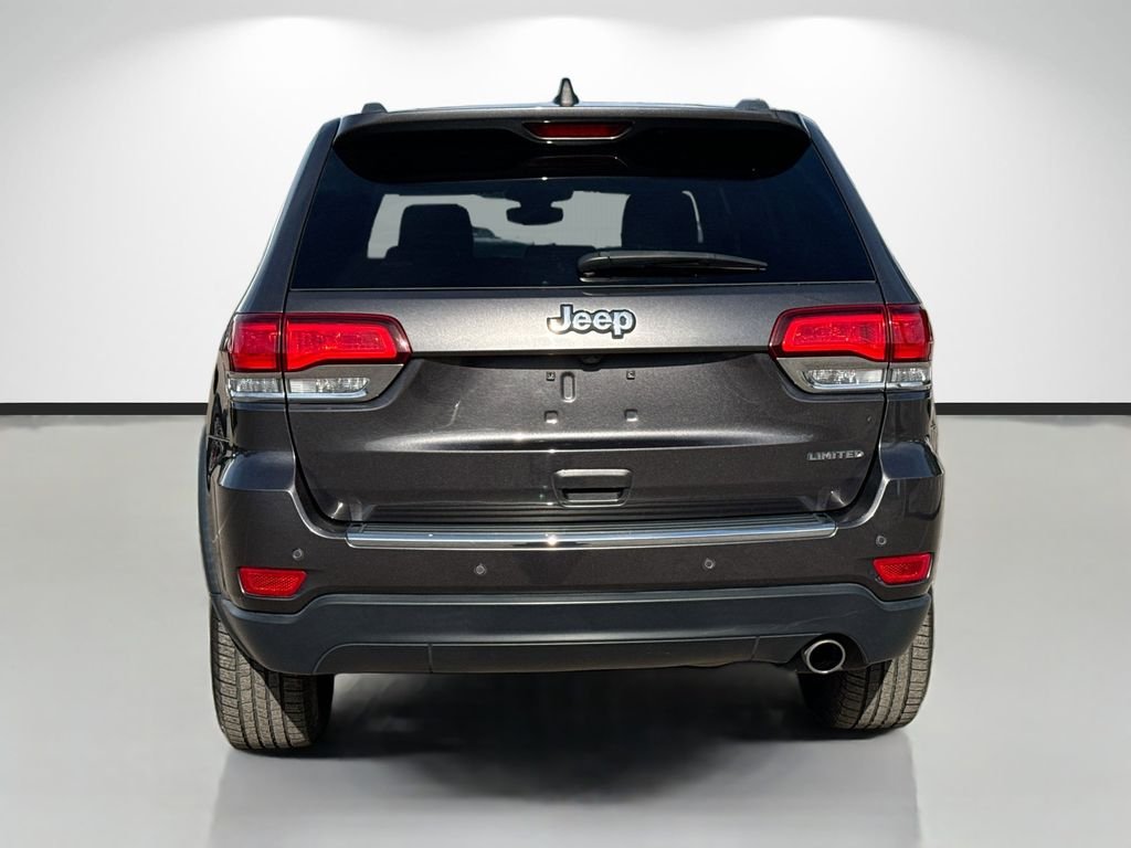 Used 2020 Gray Jeep Limited image 4