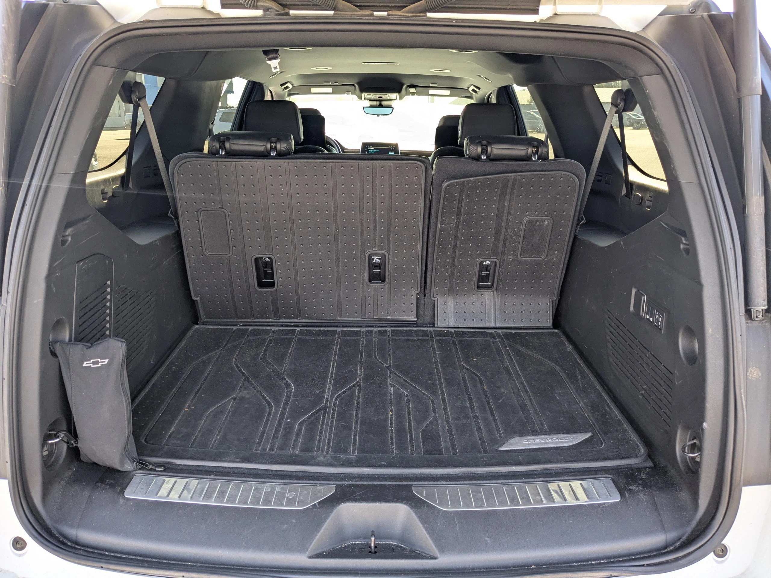 2024 Chevrolet Suburban High Country - Photo 13