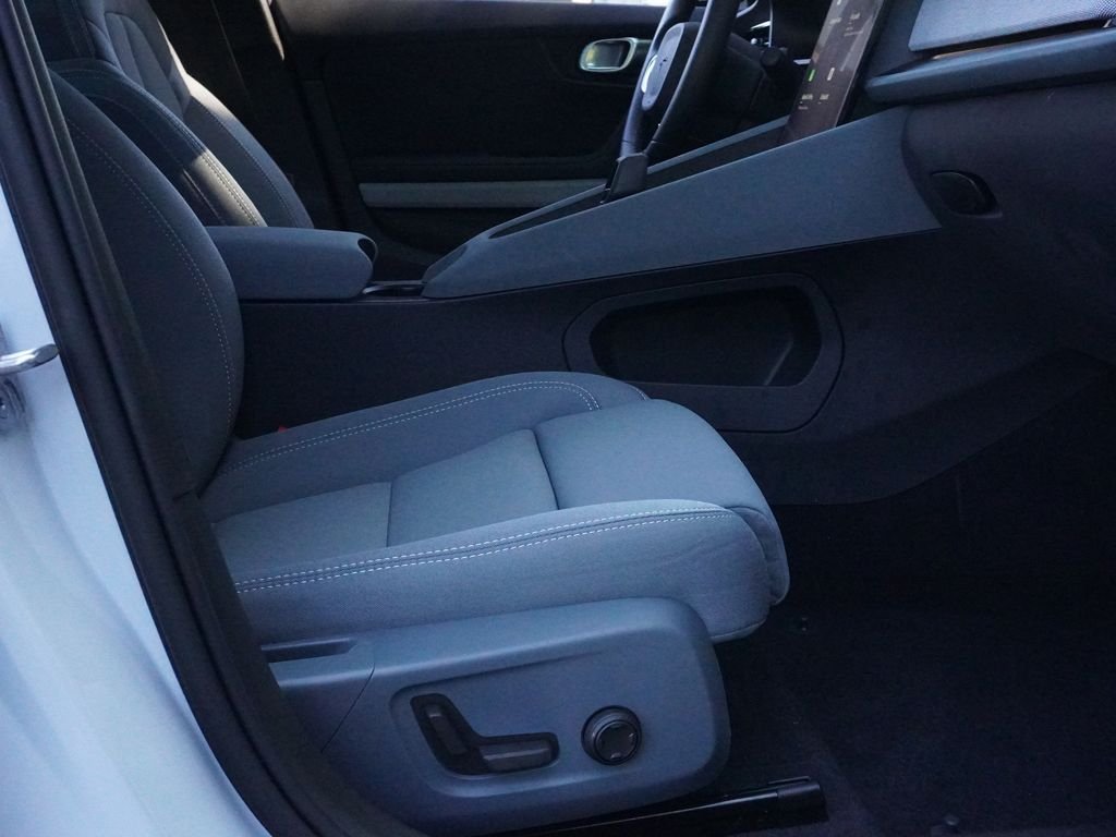 Used 2024 Gray Polestar Long Range Dual Motor image 29
