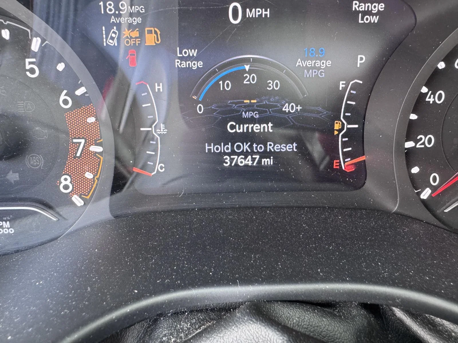 Used 2022 Billet Silver Metallic Clearcoat Jeep Trailhawk image 20
