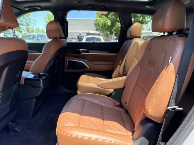 Used 2025 Gray Kia SX-Prestige X-Line image 15