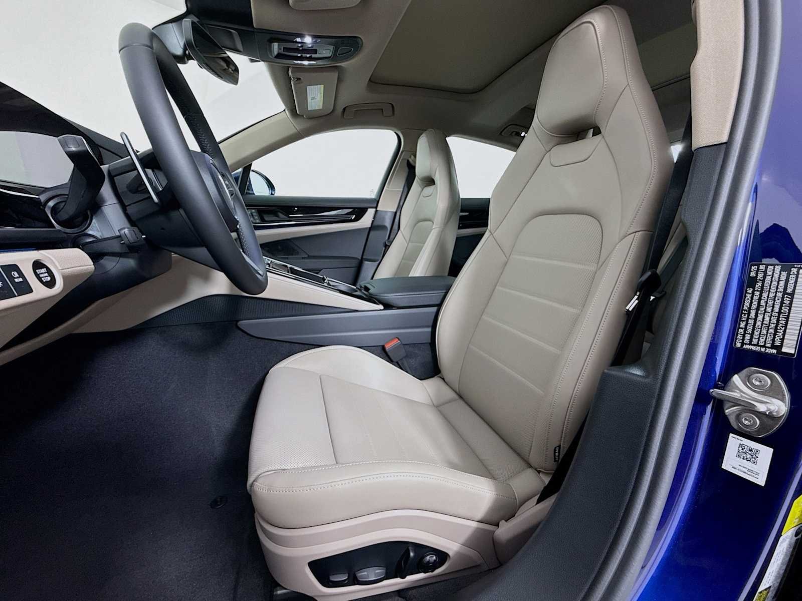2026 Porsche Panamera Base - Photo 5