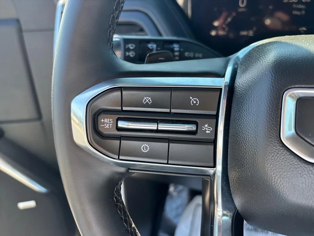 Used 2026 White GMC Denali image 31