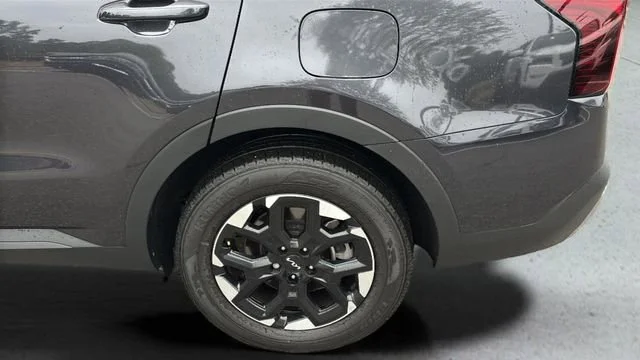 Used 2025 Gray Kia S image 35