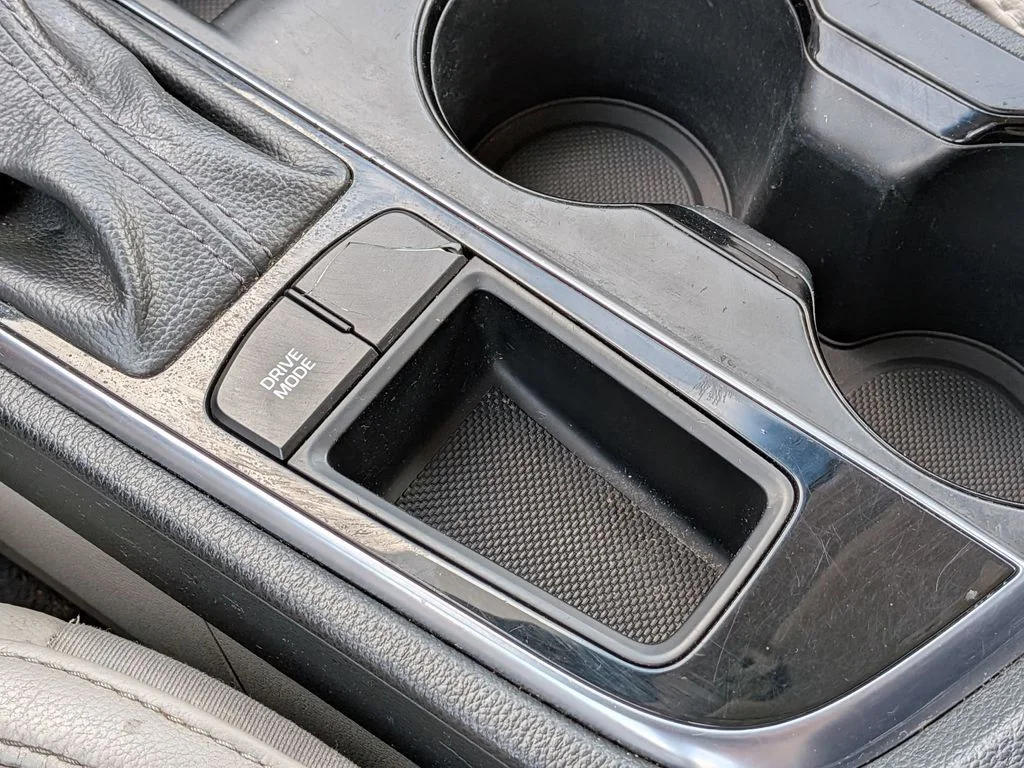 Used 2015 Gray Hyundai Limited image 22