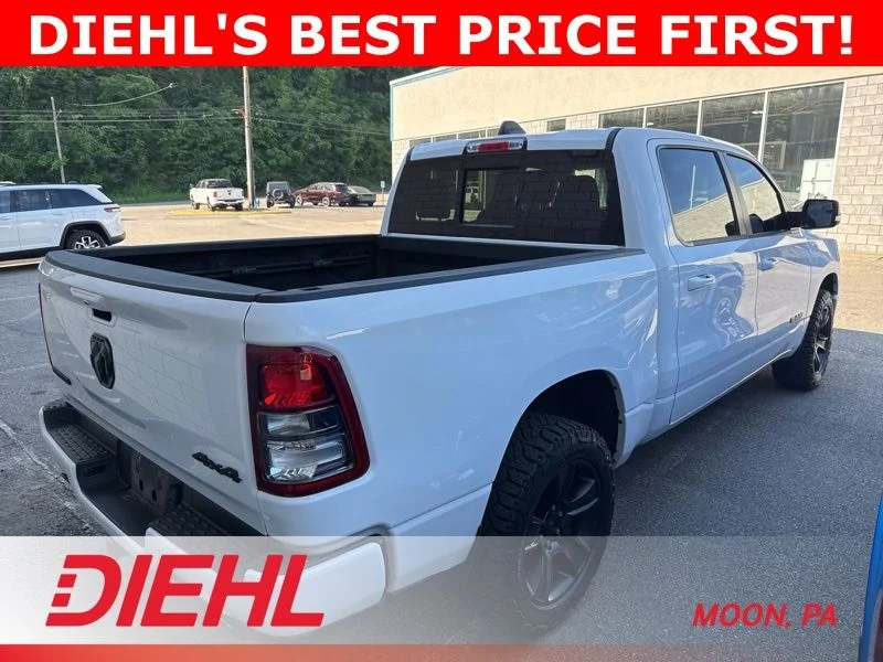 Used 2022 White Ram Big Horn/Lone Star image 3
