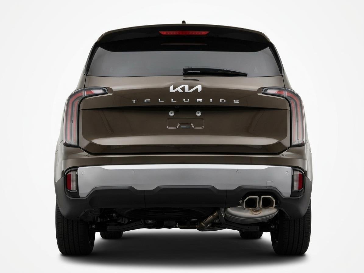Used 2025 Dark Moss Kia EX image 6