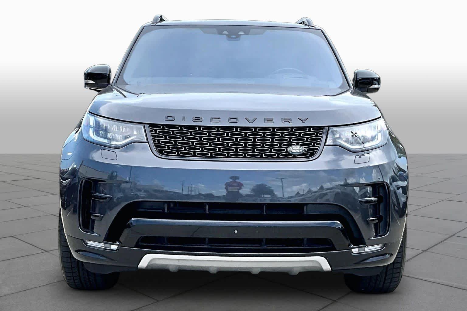 Used 2017 Carpathian Grey Premium Metallic Land Rover HSE Luxury image 4