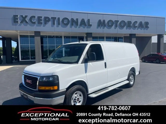 2025 GMC Savana 2500's photo