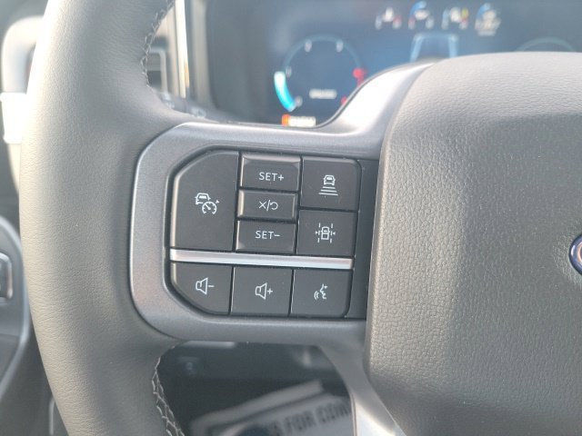 New 2027 Gray Metallic Ford Lariat image 21