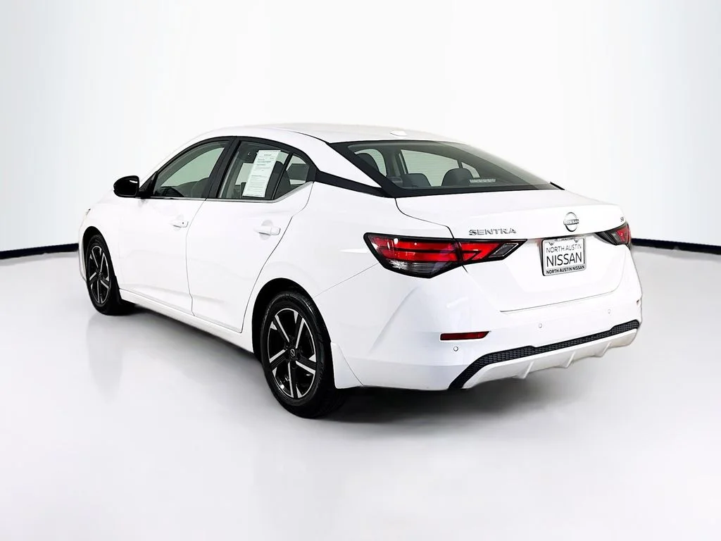Used 2024 White Nissan SV image 5